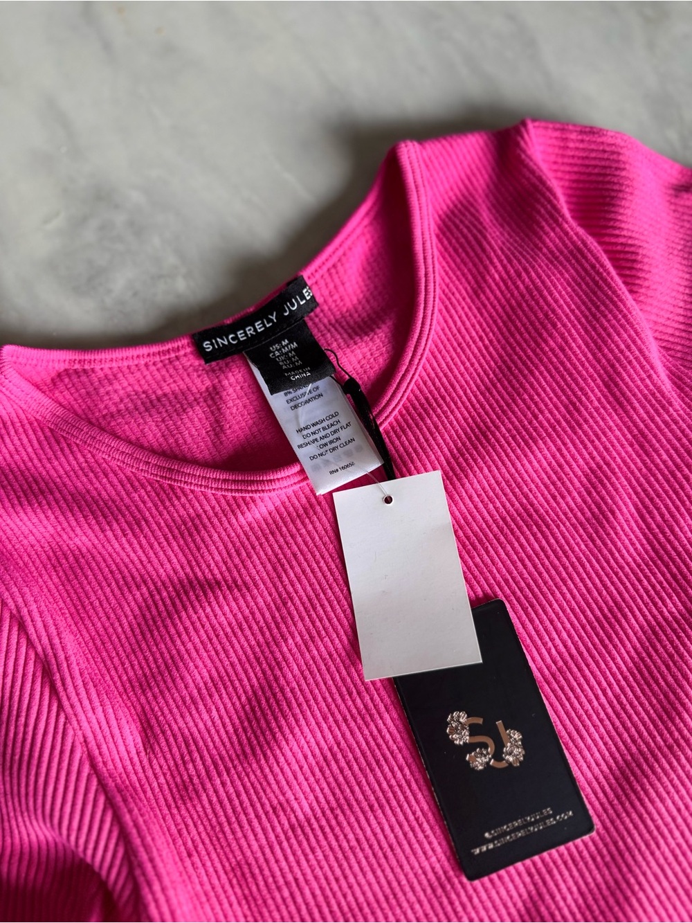 NWT Sincerly Jules Pink Ribbed Cropped Long-Sleeve Top with Beaded Trim medium - Picture 4 of 4